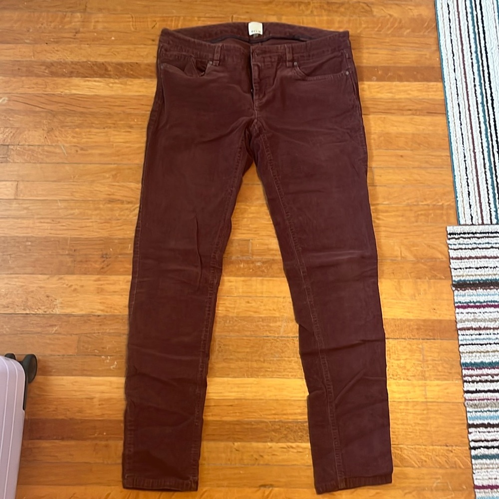 Burgundy skinny corduroy pants from Ecru, size 4